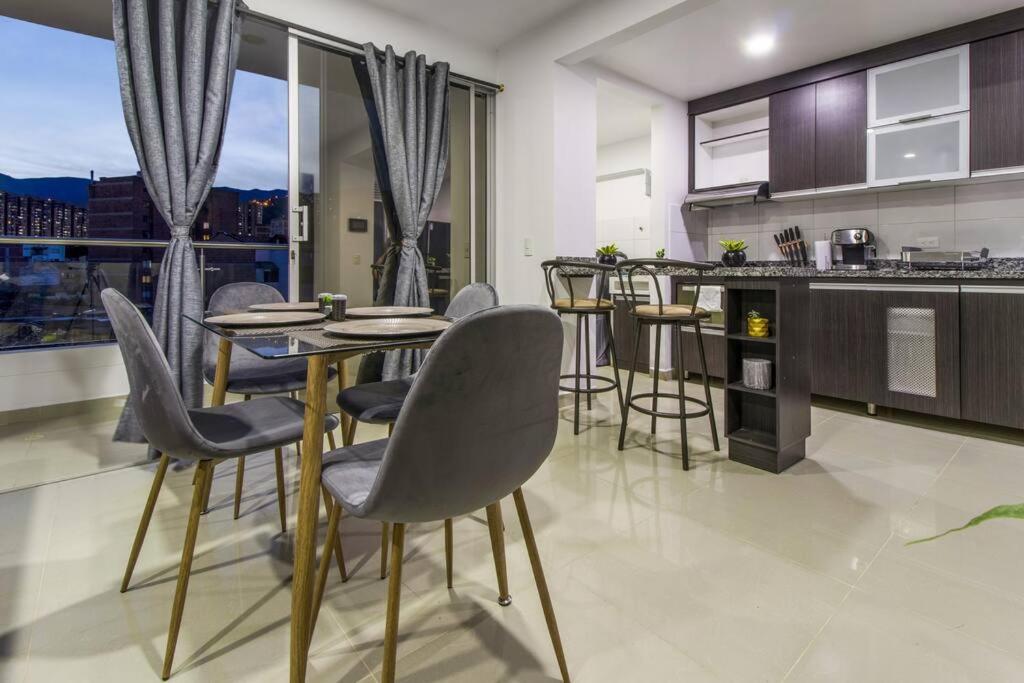 Amplio Apartamento en Calasanz - Estadio Medellín Exterior foto